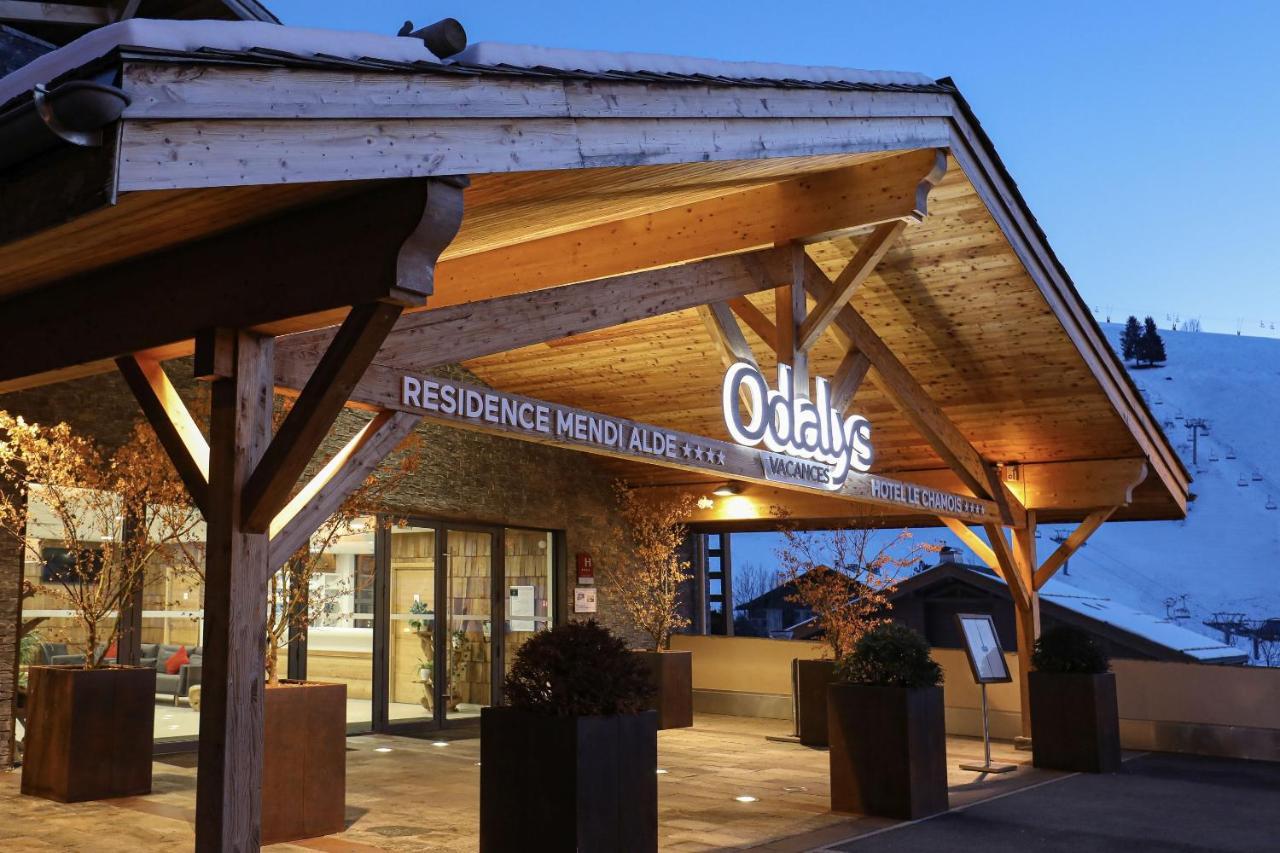 Hotel Prestige Odalys Le Chamois La Clusaz Exterior photo
